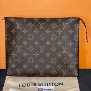 Louis Vuitton Toiletry 26 monogram